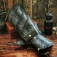 thumbnail image 4 of Brazalete De Guantelete Medieval, Brazalete Ancho De Cuero Artificial Para Hombre, Disfraz De Cosplay Eigraketly OD014888-02, 4 of 4