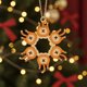 thumbnail image 1 of Adorno Colgante de Copo de Nieve con Trasero de Gato | Adorno Navideño con Forma de Trasero de Gato | Amuleto Navideño con Huella de Pata | Regalo Único para Amantes de Los Gatos | Decoración Festiva, 1 of 2
