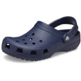 thumbnail image 1 of Zueco Crocs Kids Classic para niños pequeños, sintético, azul marino, orificios de ventilación, 1 of 7