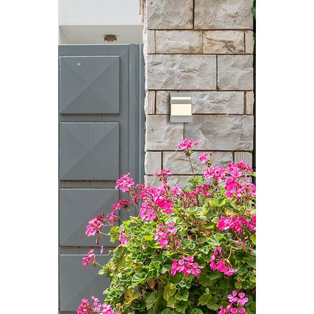 Raine Integrated LED wall sconce in silver