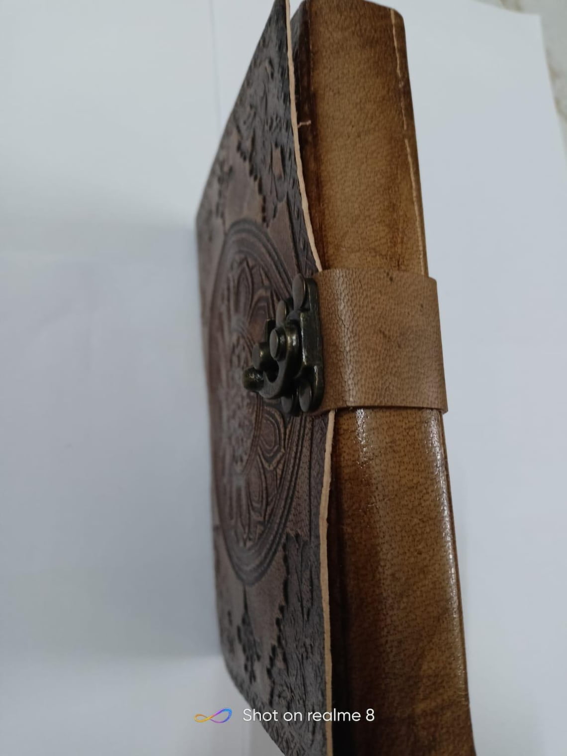 Light Brown Leather Journal – Circular Mandala Medallion with Brass C-Hook Clasp, 7x5 Inch 240 Pages, Ideal for Writing or Personal Diary