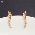 thumbnail image 2 of Cheers 1 Paire Élégantes Femmes Mode Mignon Mini Feuille Strass Boucles d'Oreilles Clous Bijoux, 2 of 2