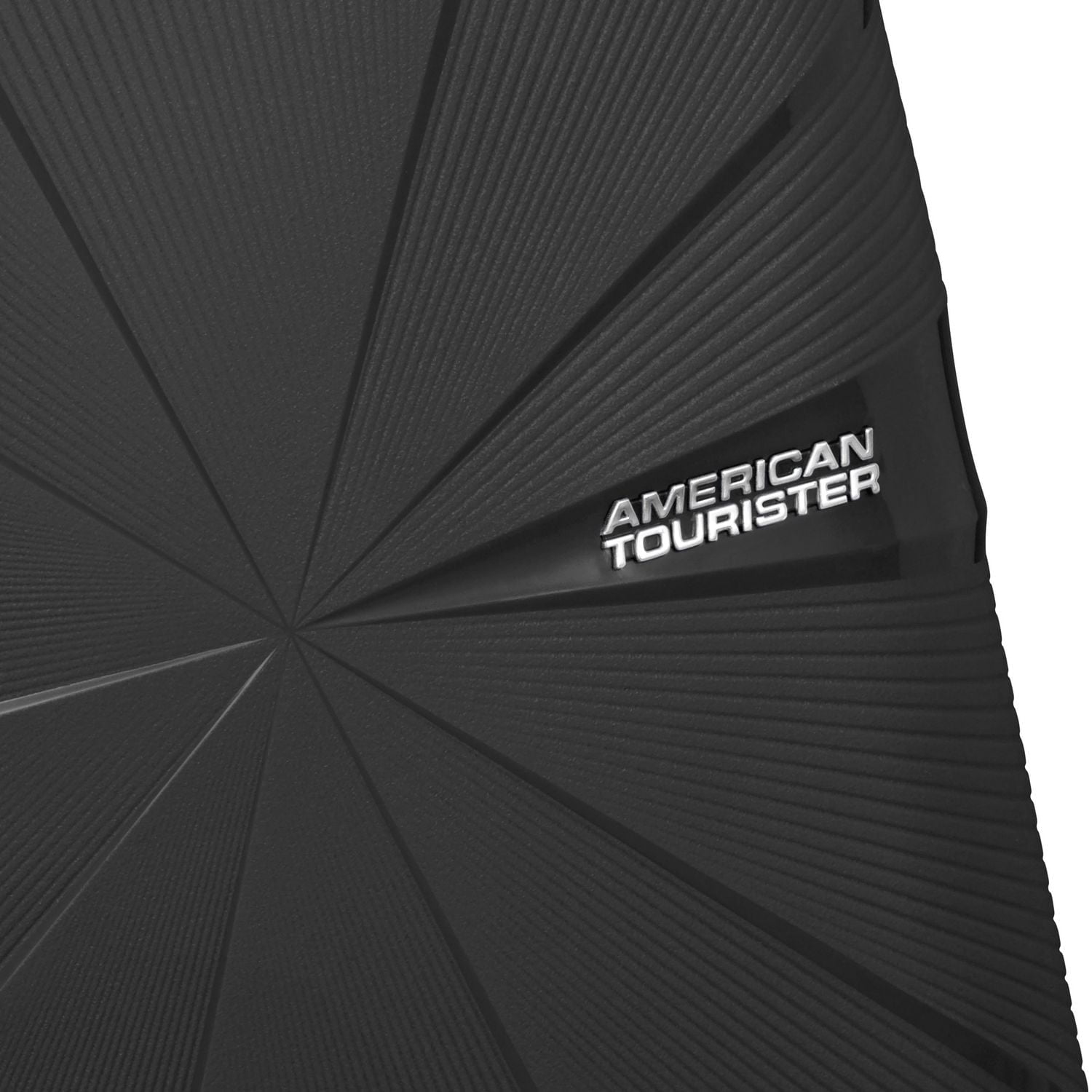 American Tourister Starvibe Spinner Moyen