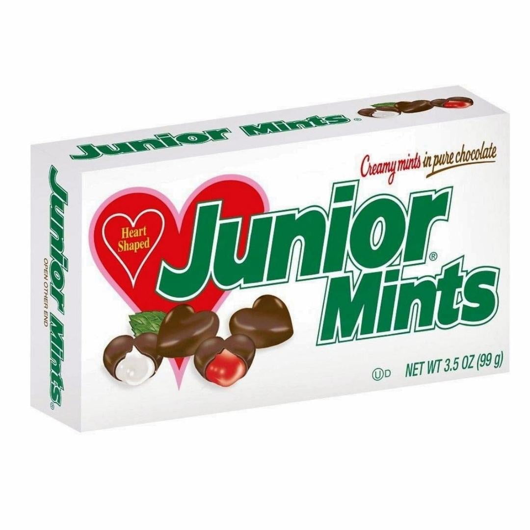 Junior Mints Heart Shaped Creamy Mints in Pure Chocolate Candy 3.5
