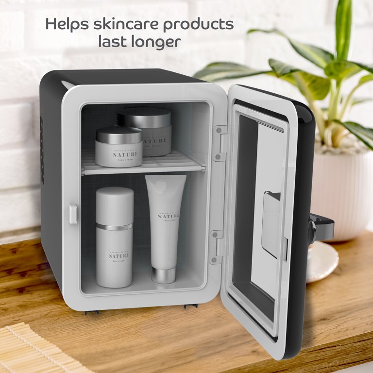 Polar Bear Mini Fridge Cooler, 6.5in. 4-Liter Retro Window