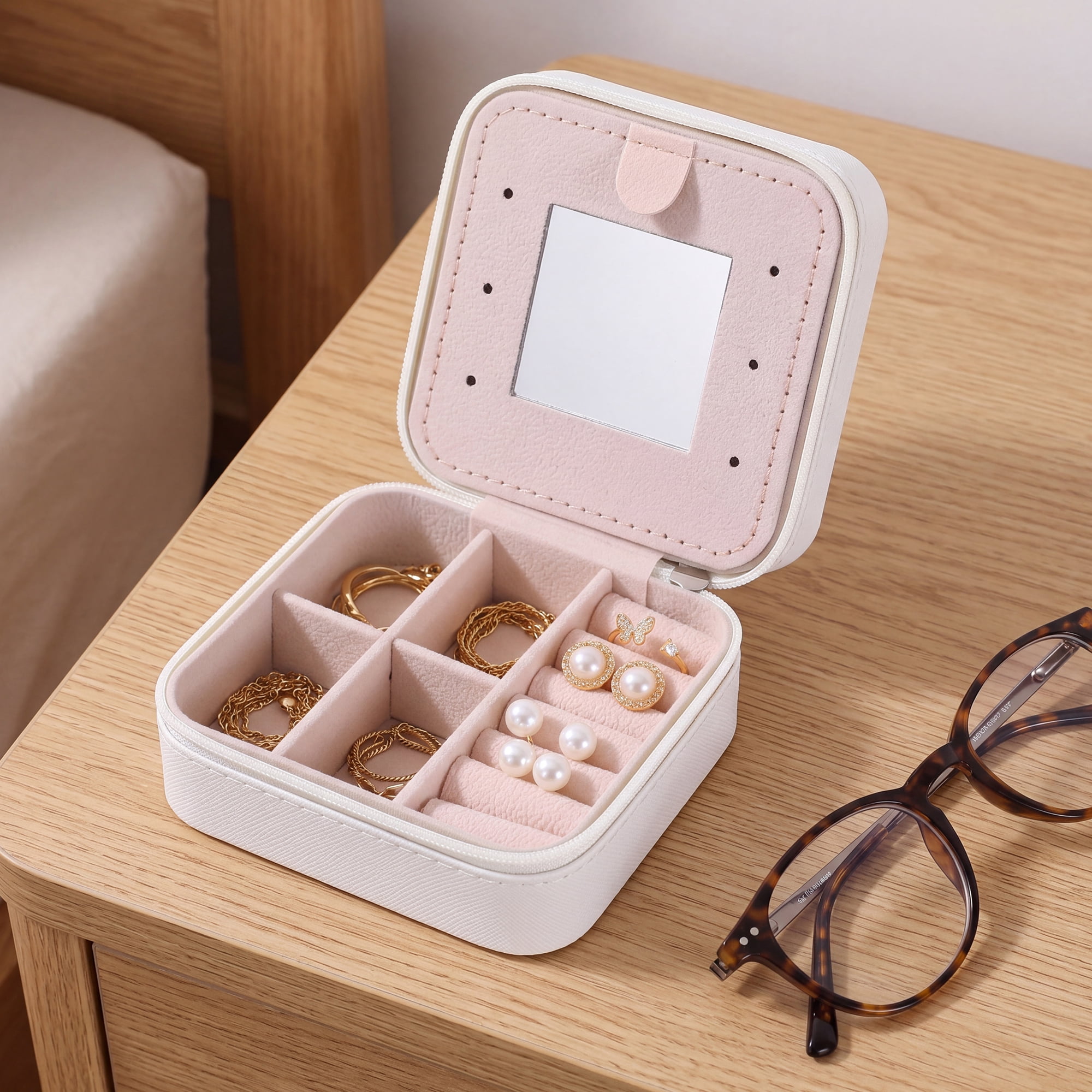 Travel Jewelry Box with Mirror Small Portable PU Leather Organizer Gifts Beige