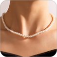 thumbnail image 1 of HAHDAXIA Collier de Perles pour Femmes Collier de Perles Superposé Or Collier de Perles à Brins Multiples, 1 of 7