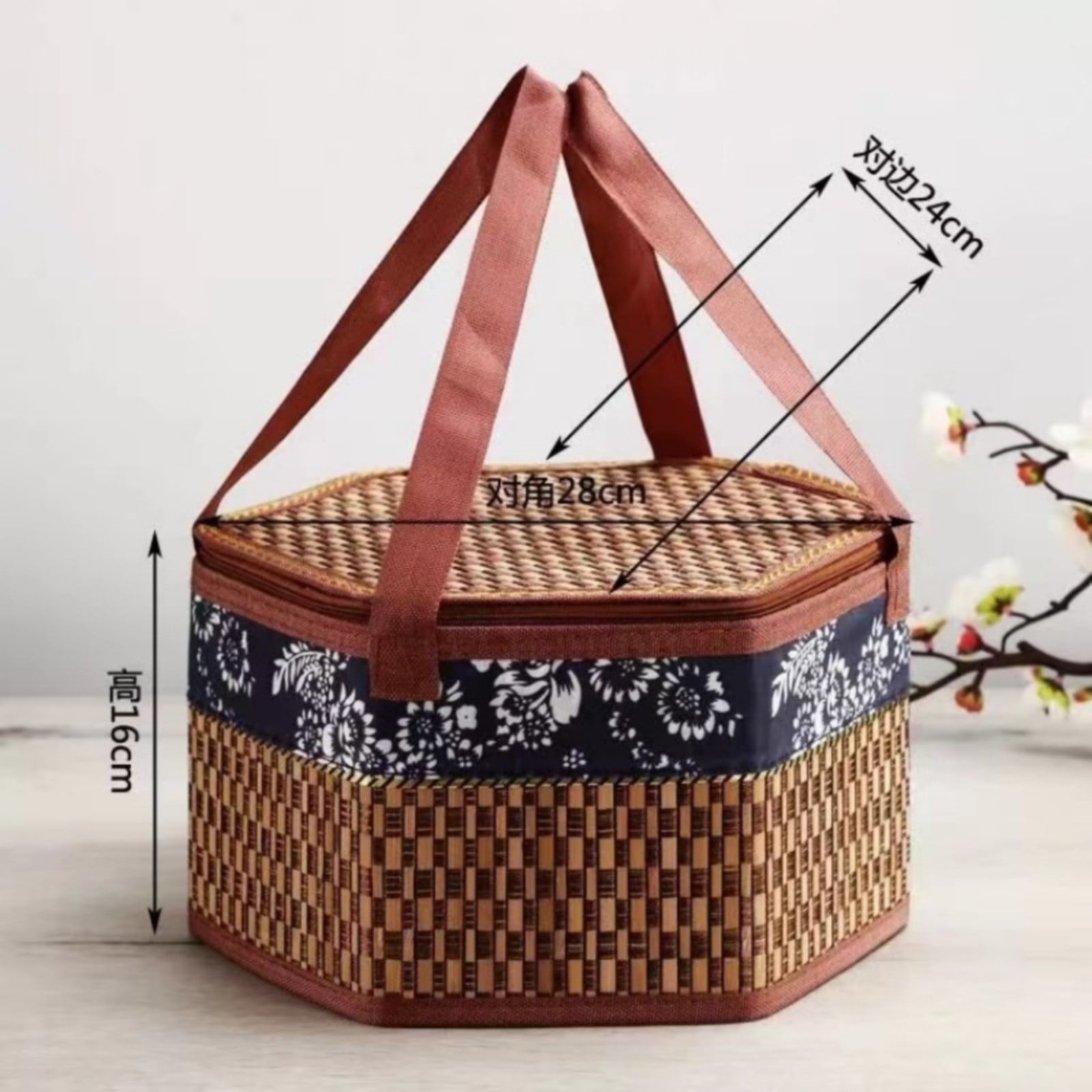Wicker Picnic Basket with Lid, Folding Fruit Basket with Handles Food Storage Basket for Outdoor Picnic, Woven Basket Wicker Storage Bag (3 Size Options)
