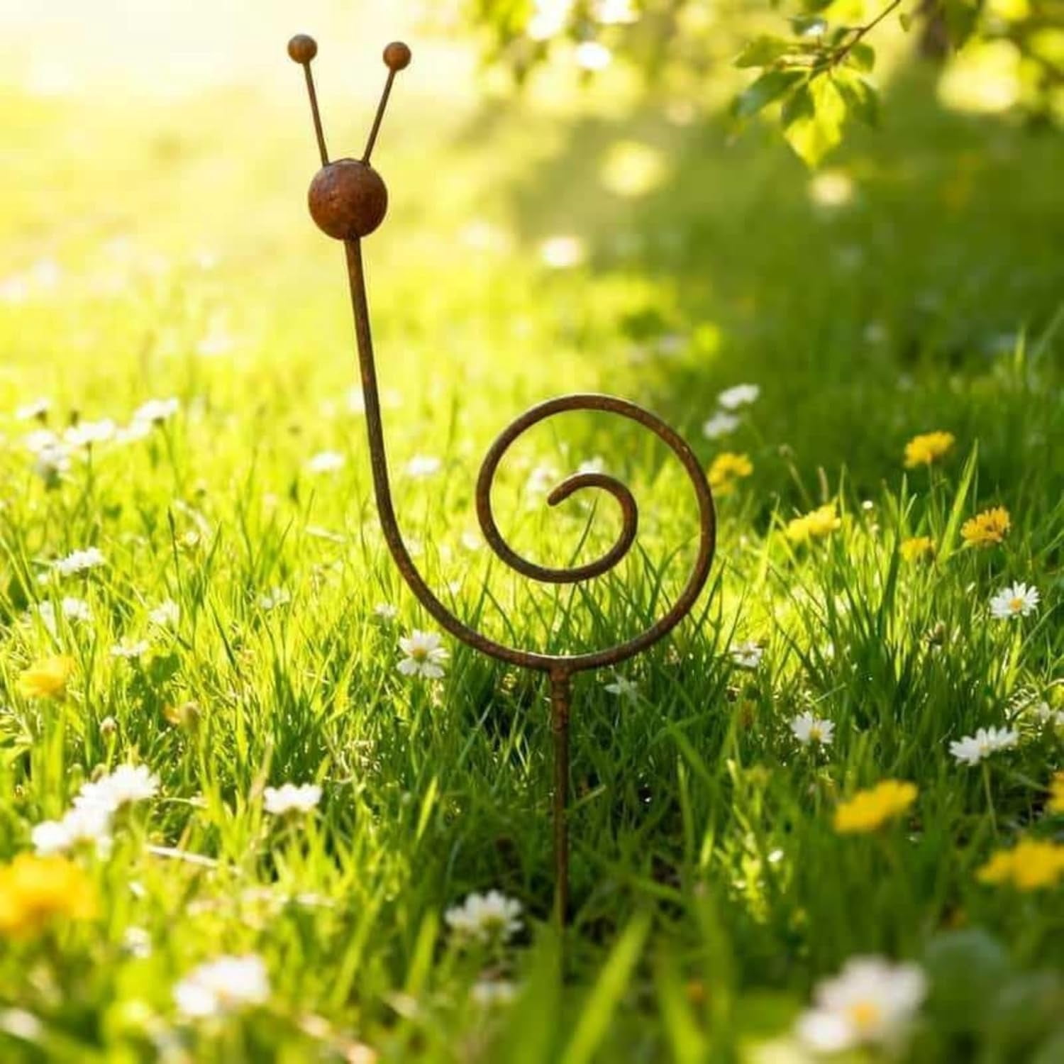 Rusty Metal Snail Garden Stake, 34.6 Inch Yard Art Sculpture, Outdoor Lawn Ornament for Patio, Porch, Backyard Decor(1 Pc)