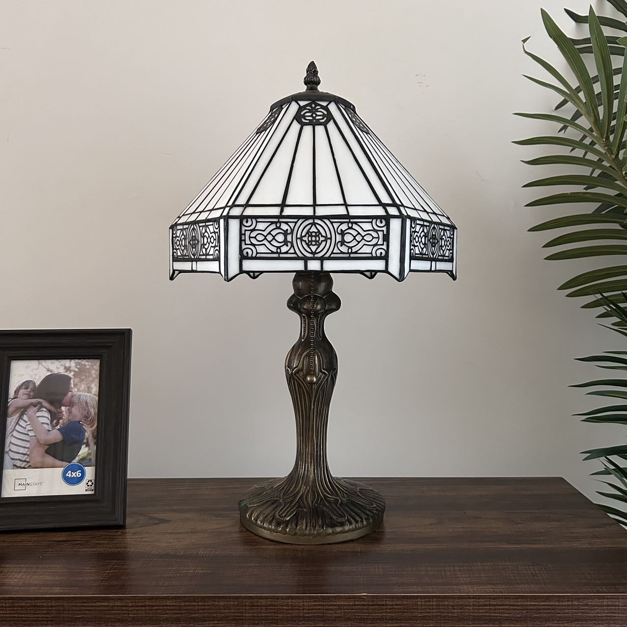 Tiffany Table Lamp White Hexagon Stained Glass LED Bulb Included or Living Room Bedroom Bedside 19"H*12"W