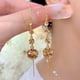 thumbnail image 5 of Pendientes para mujer, regalos para mujer. Elegantes pendientes vintage con borlas de cristal sintético, el accesorio perfecto para viajes y vacaciones. Pendientes de aleación., 5 of 5