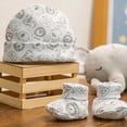 thumbnail image 2 of Mi Primer Set Baby Mink Gorrito y Zapatitos Unisex, 2 of 3