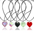 thumbnail image 5 of Collar con colgante de cera ajustable con cadena de clavícula y personalidad de chica sexy con sentido del amor simple de alta gama de Europa y Estados Unidos, 5 of 5