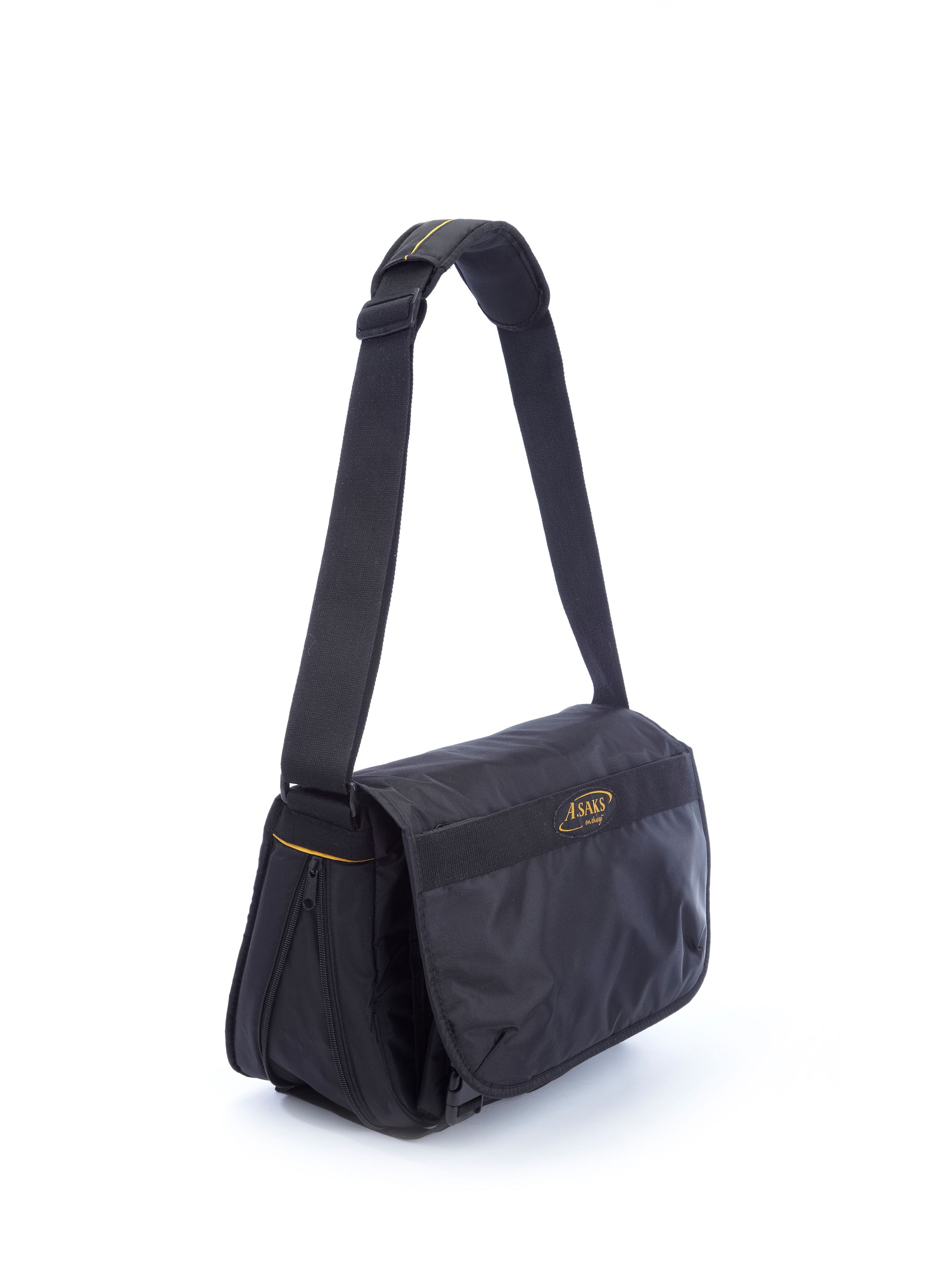 lightest messenger bag