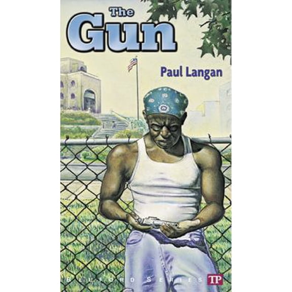 Pre-Owned The Gun (Bluford High Series #6) (Paperback) 094421004X 9780944210048
