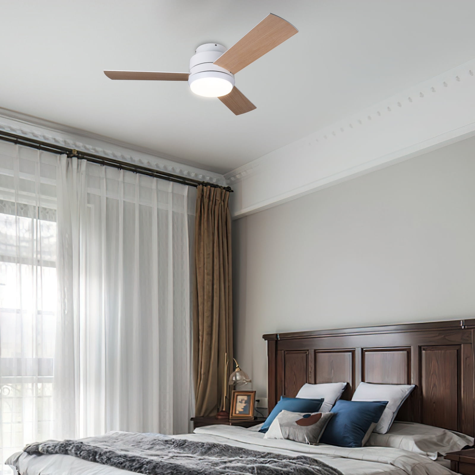 Surnie Ceiling Fans with Lights, 42 inch Low Profile Ceiling Fan with Light and Remote Control, Flush Mount, Reversible, 3CCT, Dimmable, Noiseless, White Ceiling Fan for Bedroom, Indoor/Outdoor Use