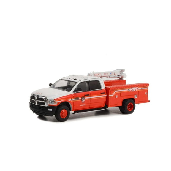 2018 Dodge Ram 3500 Dually Crane Truck, Red /White - Greenlight 46100D - 1/64 scale Diecast Car