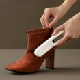 thumbnail image 1 of Xihbxyly Cepillo de Goma para Zapatos, Cerdas Suaves para Limpieza de Gamuza, Borrador Multifunción, Mantenimiento Eficiente de Botas de Nieve, Cuidado Diario y Especial de Materiales, Mango Cómodo,, 1 of 6