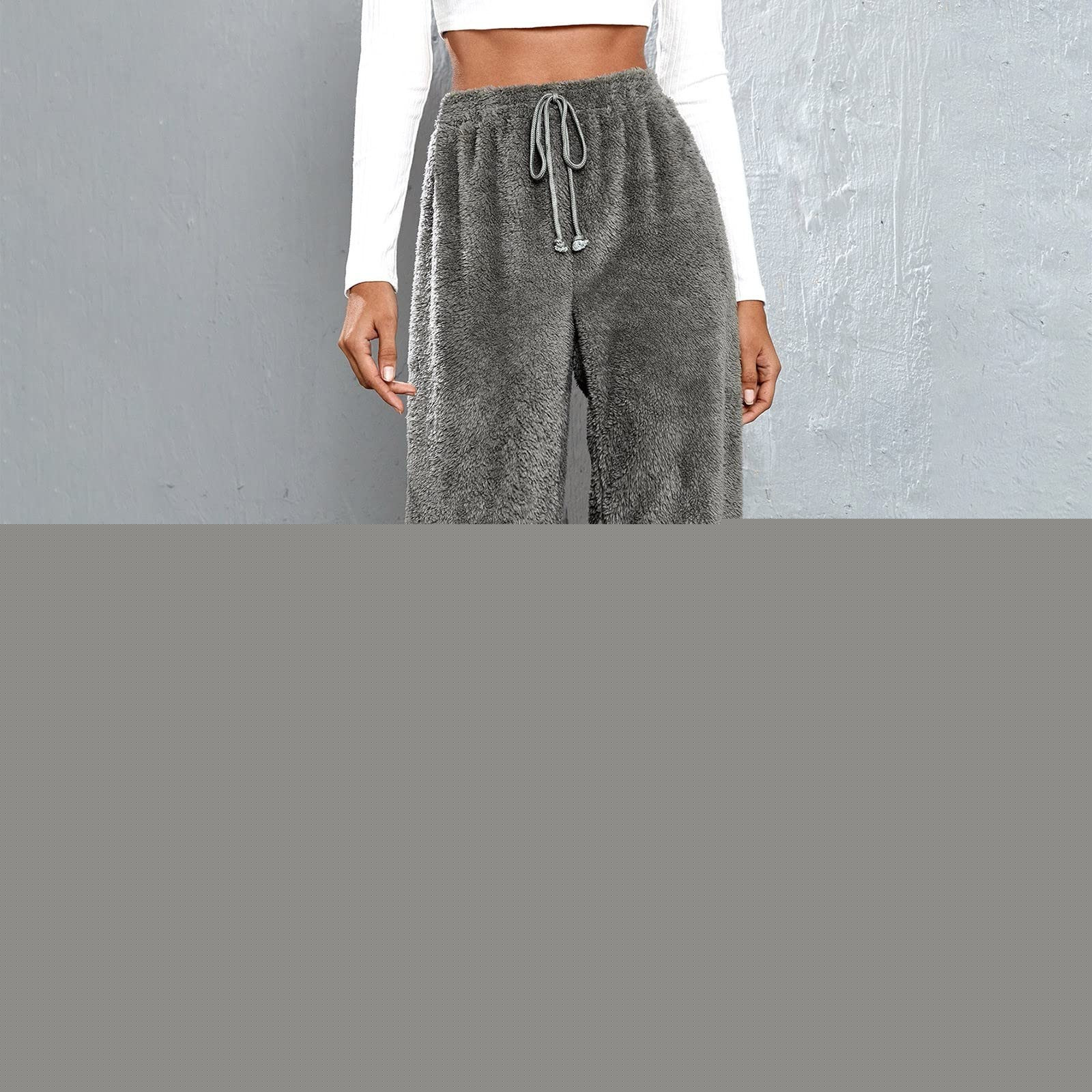 thumbnail image 2 of Women's Faux Lamb Fleece Sweatpants Elastic Waist Drawstring Solid Cuffed Loungewear Joggers with Pockets Gray L, 2 of 6