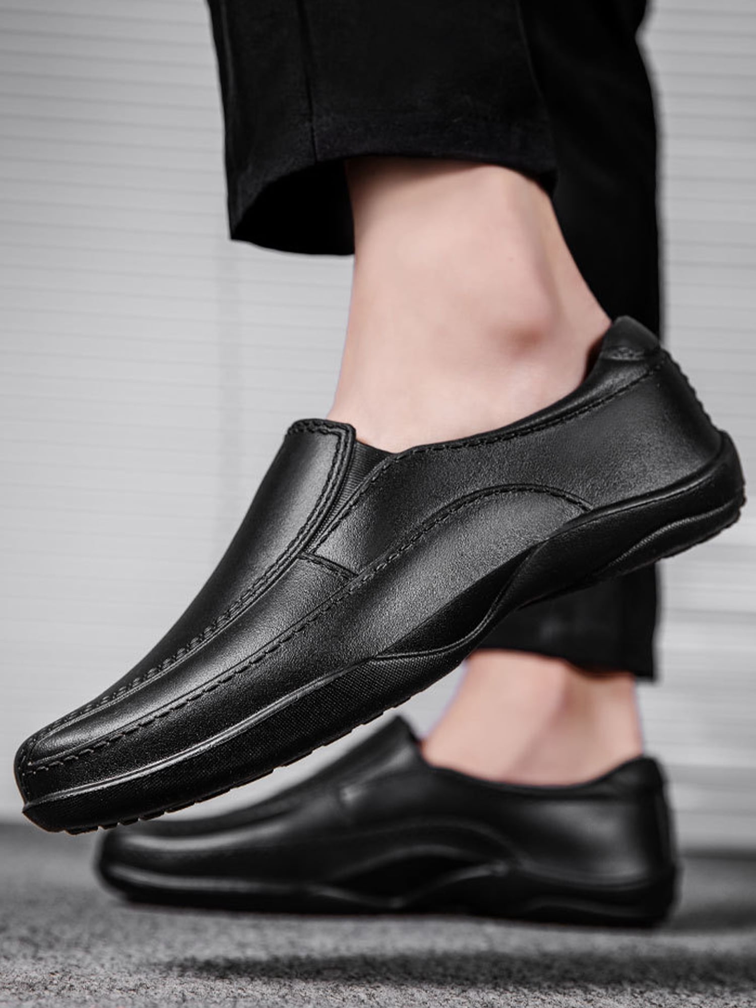 non slip kitchen sneakers