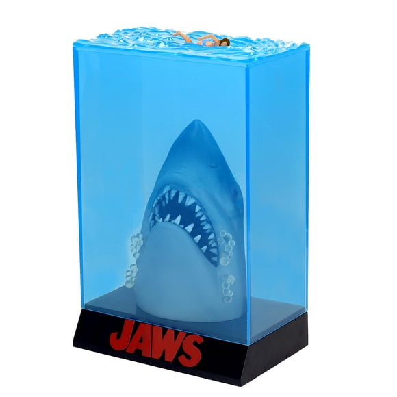 Estatua del póster de la película Tiburón 3D