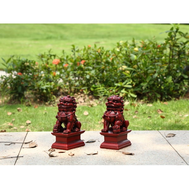 red foo dog statue