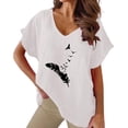 thumbnail image 1 of Gibobby Playera Corte clásico para MujerCamiseta manga corta murciélago casual algodón con cuello en V y estampado plumas para mujer(Blanco,G), 1 of 4