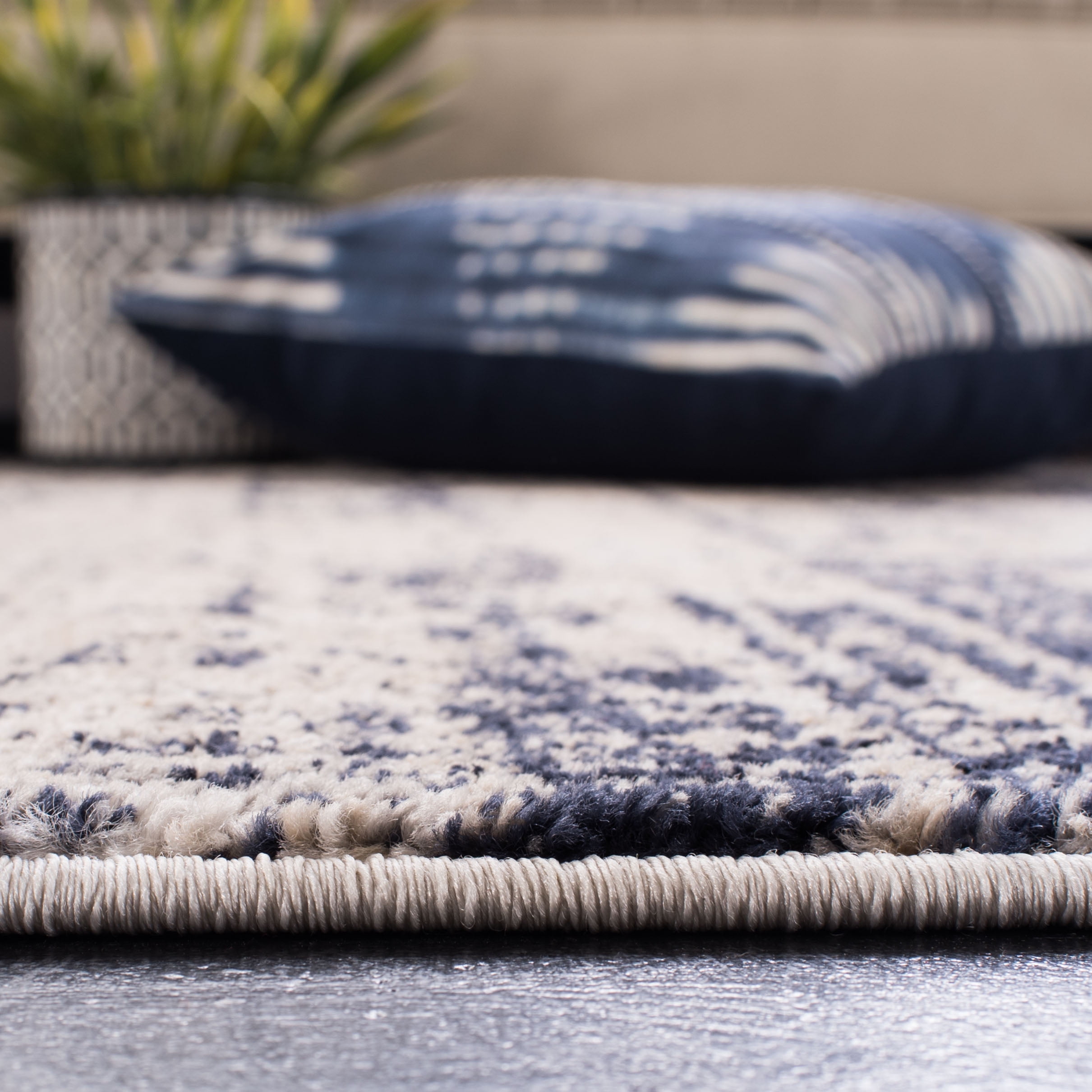 Safavieh Adirondack Boniface Distressed Runner Rug, Gold/Navy, 2'1" x 8'
