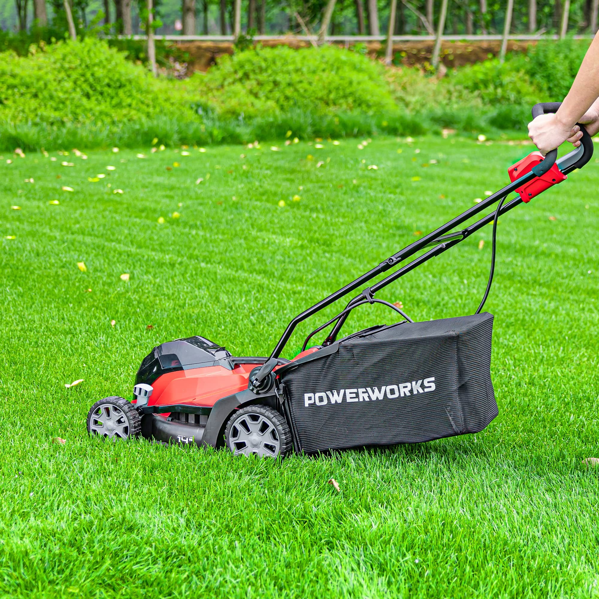 POWERWORKS XB 40V 14 Cordless Push Mower 4Ah Battery and Charger Included LMF334