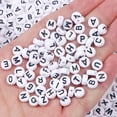 thumbnail image 2 of 100/200/300/500PC Cuentas acrílicas con letras blancas mixtas Cuentas planas redondas del alfabeto para hacer joyas Pulseras y collares hechos a mano, 2 of 5