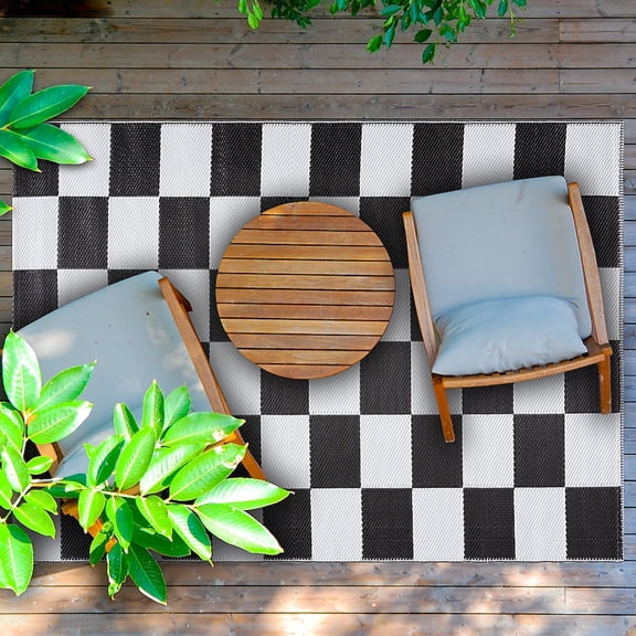 Playa Rug Recycled Reversible Lightweight Plastic Floor Mat 5 x 7 (ft) Flatweave Polypropylene California-BlackWhite Check Pattern Indoor/Outdoor Area Rug