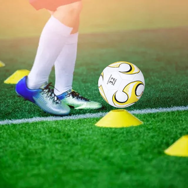 Balón de Fútbol de Tamaño Oficial Balón de Fútbol de Tamaño 5 de PVC para Competiciones Exámenes de Entrenamiento Juego Oficial en Interiores y Exteriores ANGGREK Otros