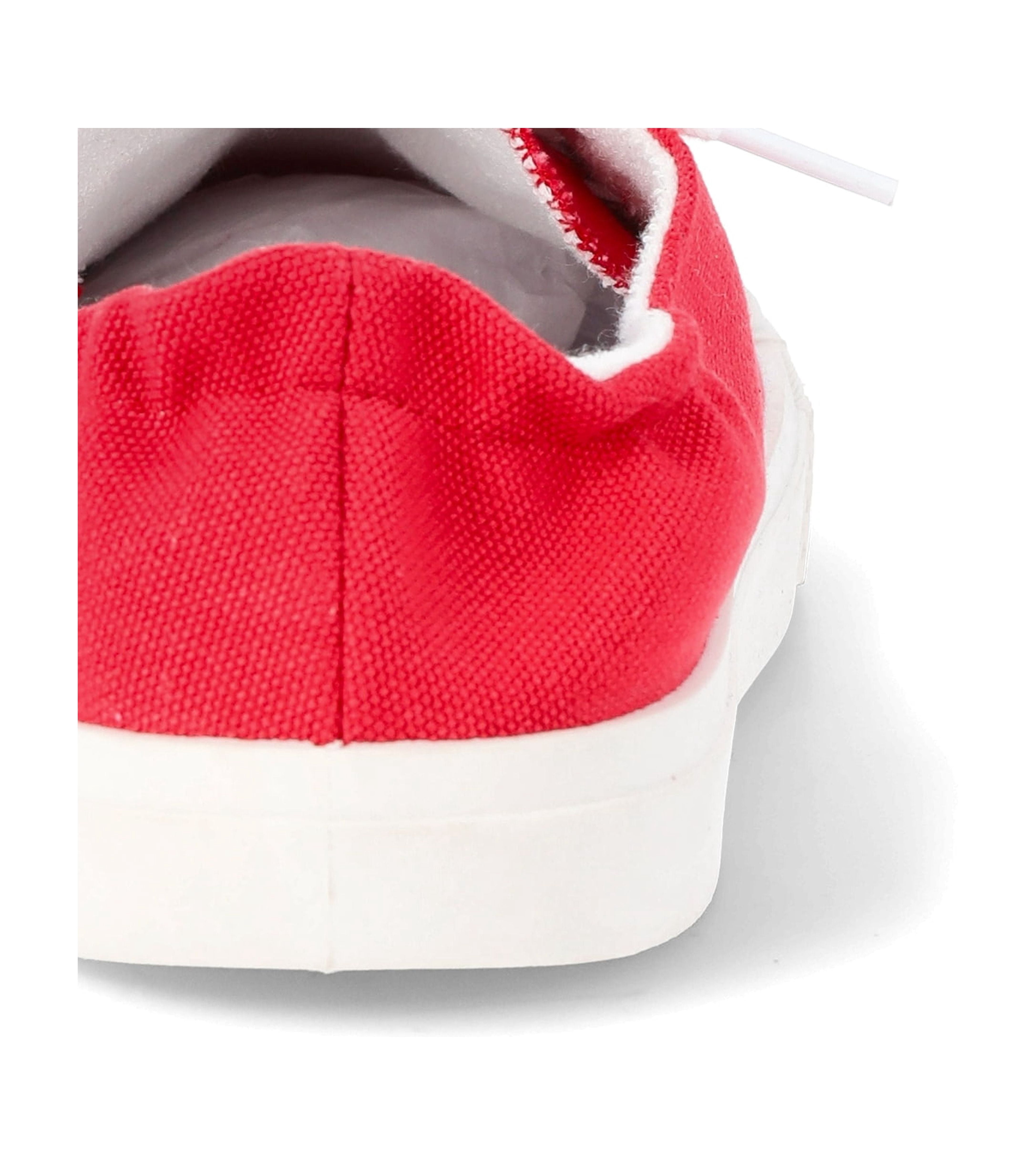 Time and Tru Women's Scrunchback Sneakers, Wide Width Available