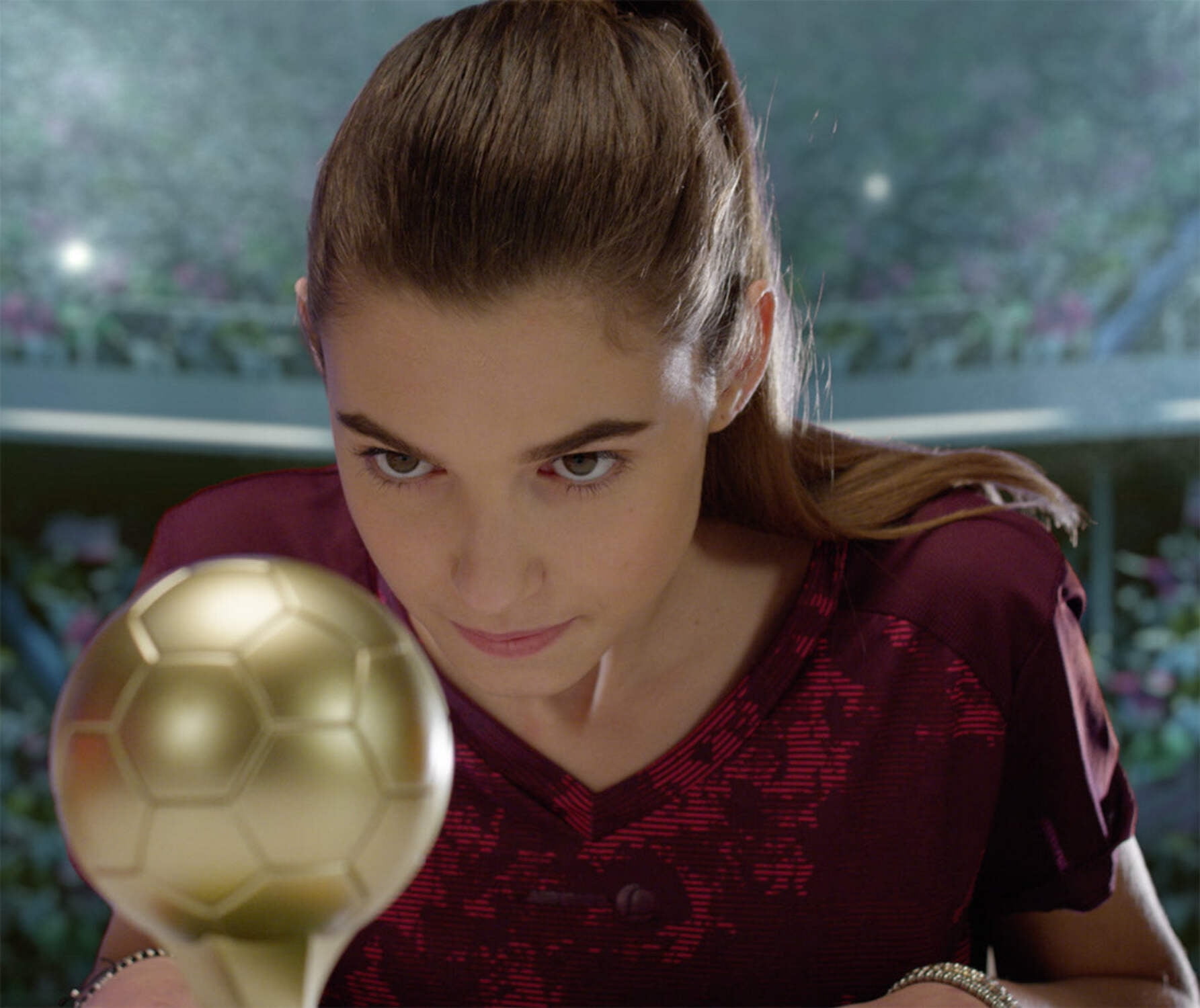 Fanzone Soccer Trivia Game - Who is The Real Fan? Soccer Ball Games | for Passionate Soccer Fans | Soccer Toys with Virtual Game Master, 2-5 Players | Soccer Lovers