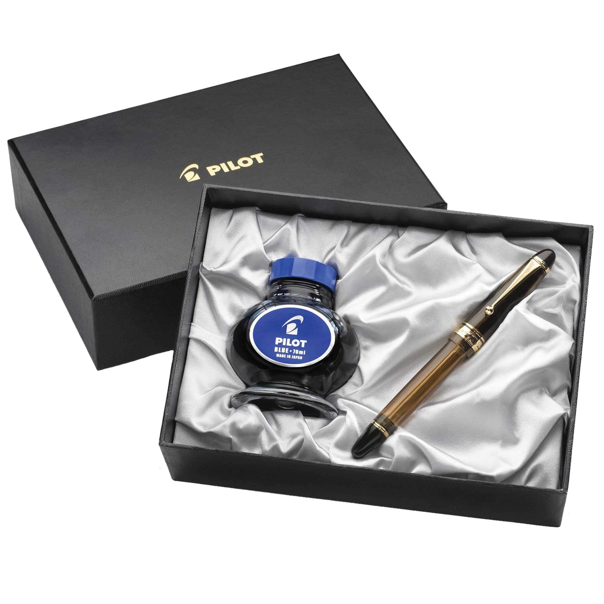 Pilot 60563 Custom 823 Amber Brown Fountain Pen Gift Set, Broad