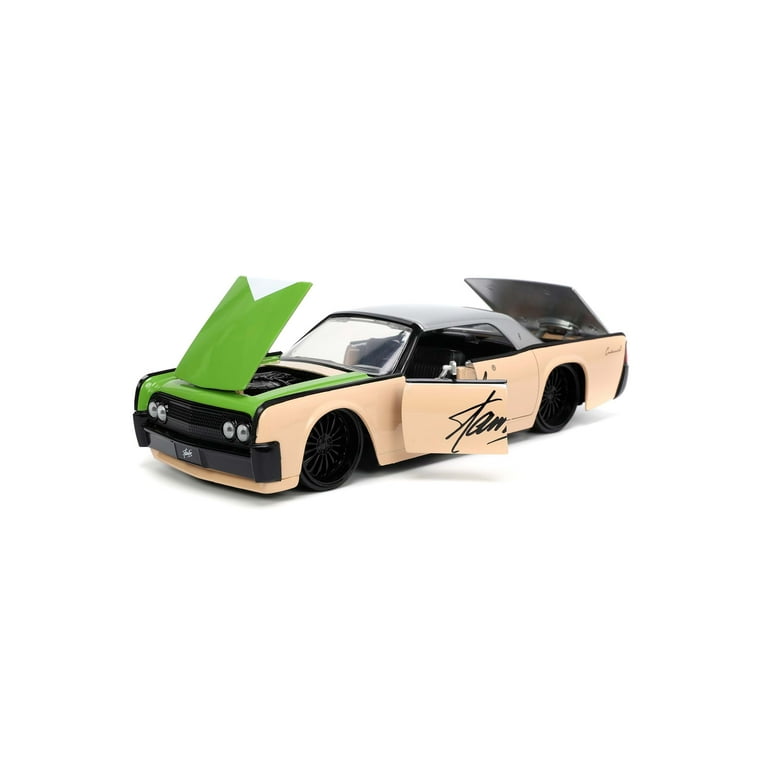 Jada Toys Stan Lee 1:24 1963 Lincoln Continental Die-cast