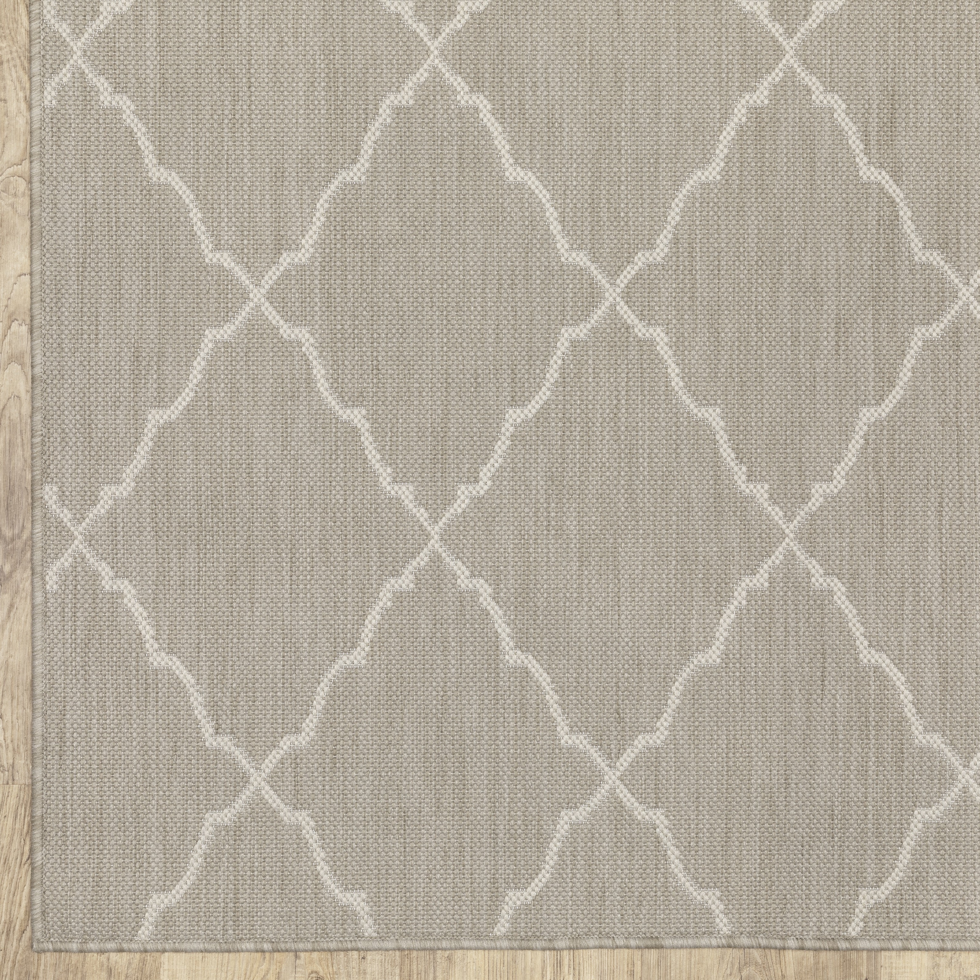 Avalon Home 6' x 9' Gray and Taupe Geometric and Trellis Outdoor Rug