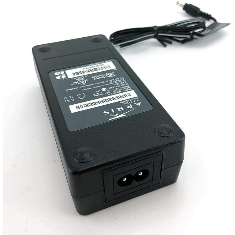 Custom Accessories Goxt Lighted Triple 12V & USB Adapter 23600