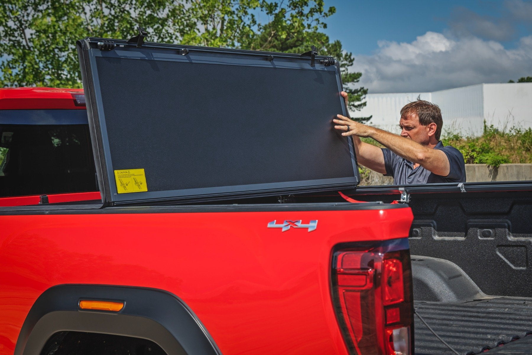Rough Country Low Profile Bed Cover for 20-26 Chevy/GMC 2500HD | 6'9"- 47120651B