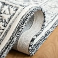 thumbnail image 4 of SAFAVIEH Metro Donella Medallion Area Rug, Black/Ivory, 5' x 8', 4 of 4