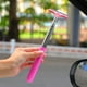 thumbnail image 5 of Cepillo telescópico para limpiar espejos retrovisores y ventanas de coche | Extensible hasta 98 cm para uso en coche y hogar | Escobilla de goma suave para lluvia y niebla | Diseño compacto y, 5 of 6