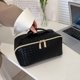thumbnail image 2 of Bolsa de cosméticos con patrón tejido, bolsa de almacenamiento de maquillaje Simple de gran capacidad con sentido avanzado, bolsa de aseo portátil con azulejos, color negro Zefei Wu 9024735077145, 2 of 2