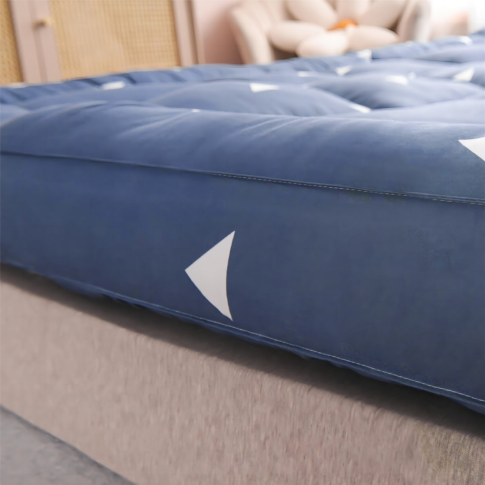 Extra Thick Twin Mattress Topper Pillow Top Mattress Protector Cover with 3 inch Down Alternative Fill Microfiber Soft and Breathable,Blue