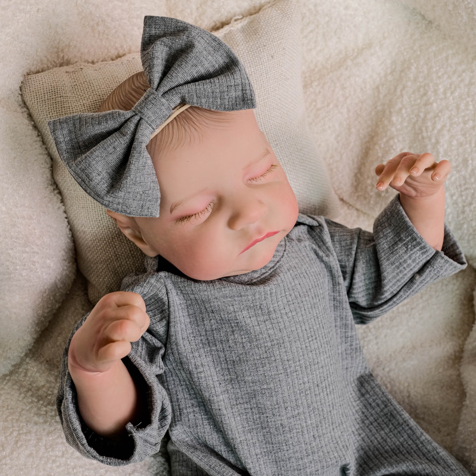 Reborn Baby Dolls Sleeping Boy - 19-inch Cute Soft Cloth Body Realistic Baby Doll Real Life Baby Dolls with Complete Accessories