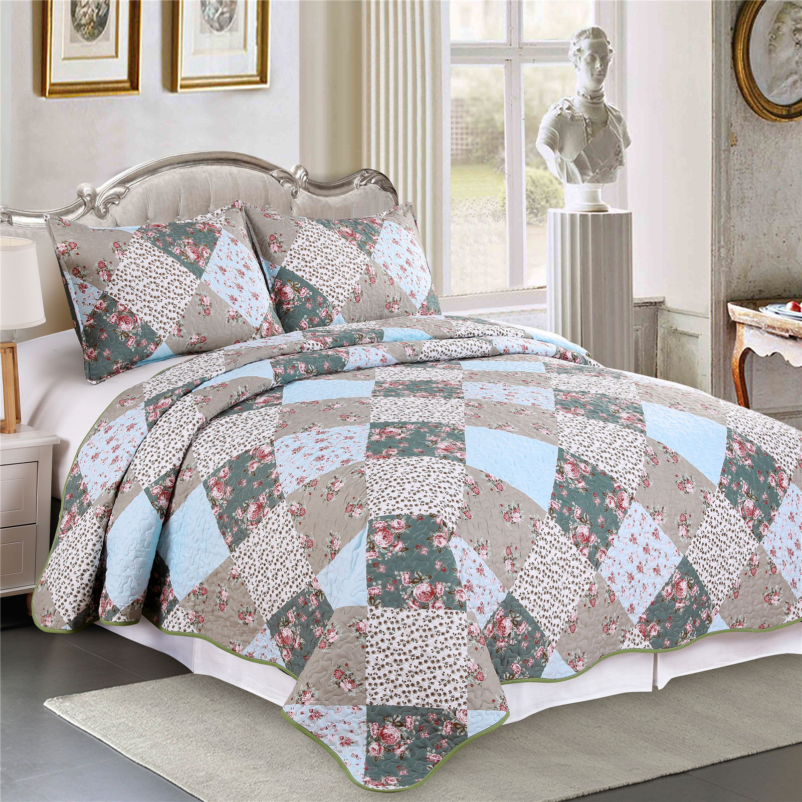 Cozy Line Home Fashions Reversible Rose print 100 Microfiber Patchwork