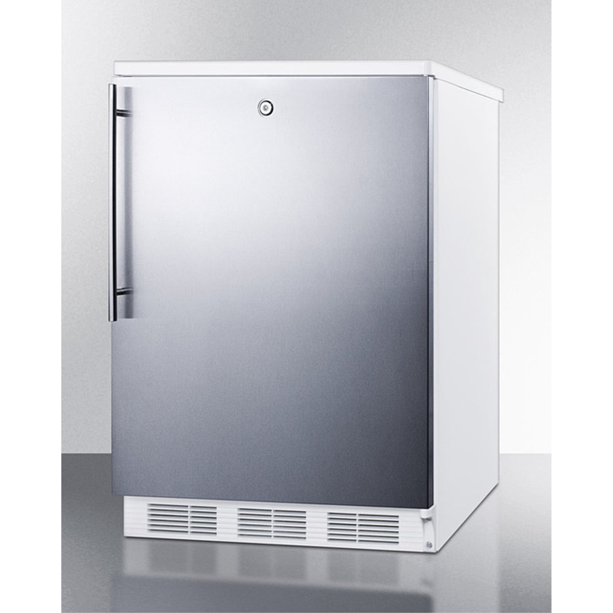 Built-in undercounter refrigerator-freezer for general purpose use, with dual evaporator cooling, cycle defrost, SS door, thin handle and white cabinet