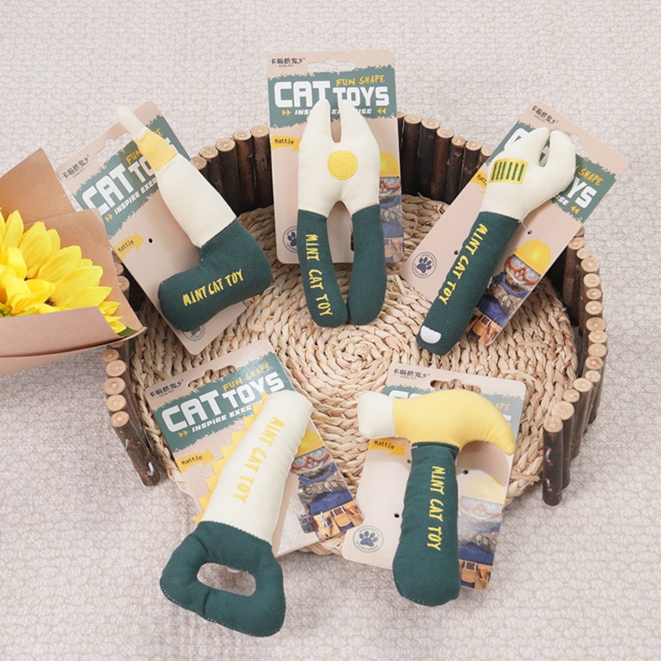 Newborn 5 Pcs Tool-Shaped Catnip Toys,Organic Catnip & Crinkle Sound Interactive Chew & Kicker Cat Toys