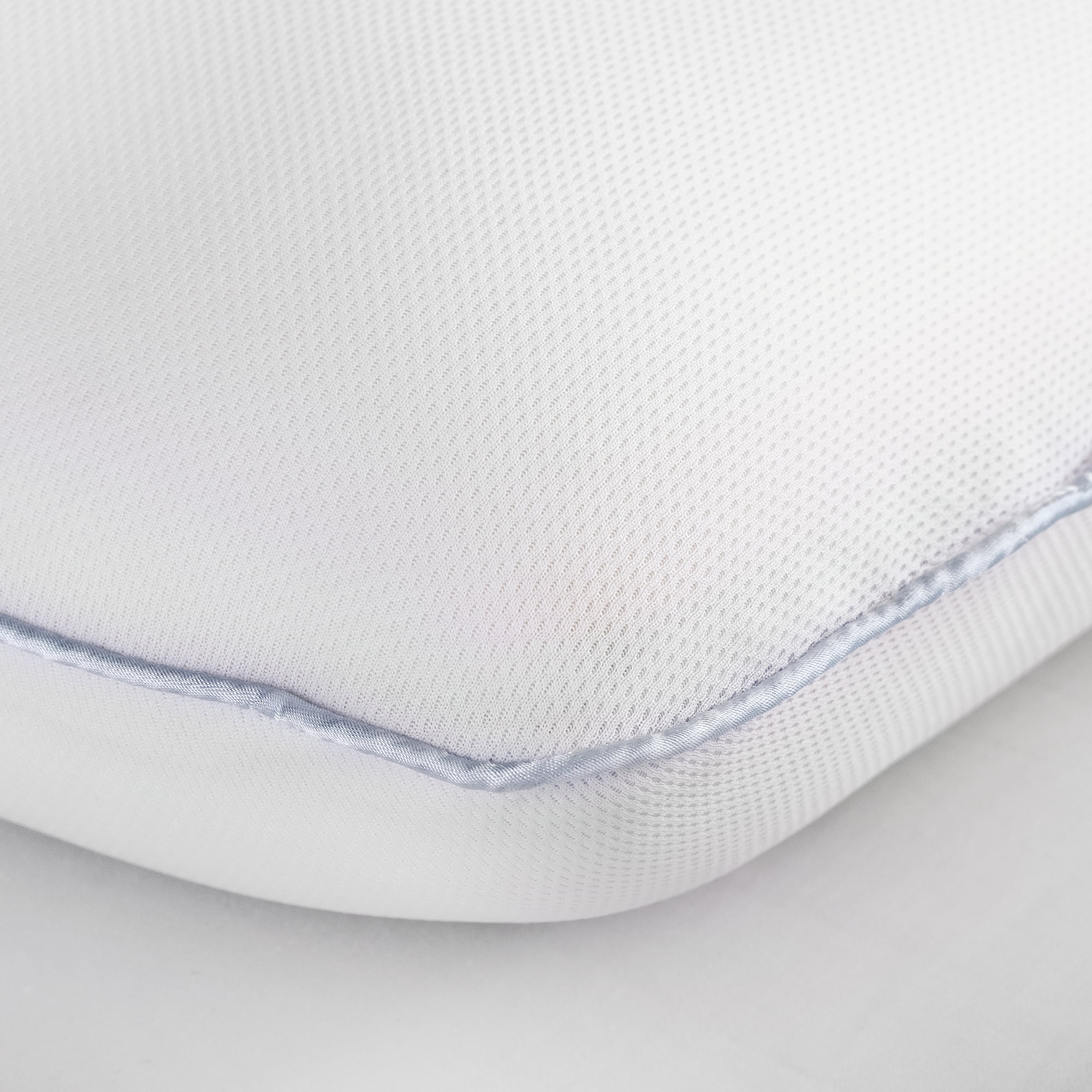 Serta Arctic 10x Cooling Memory Foam Back Support Standard Lumbar Accessory  Pillow 20105 - The Home Depot