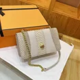 thumbnail image 4 of Bolso bandolera de piel de serpiente versátil y de moda con diseño de cabeza de águila y diseño de lujo de Kurt Geiger London para mujer, 4 of 4