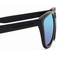 thumbnail image 3 of Lentes de Sol ONE POLARIZED para hombre y mujer, 3 of 6